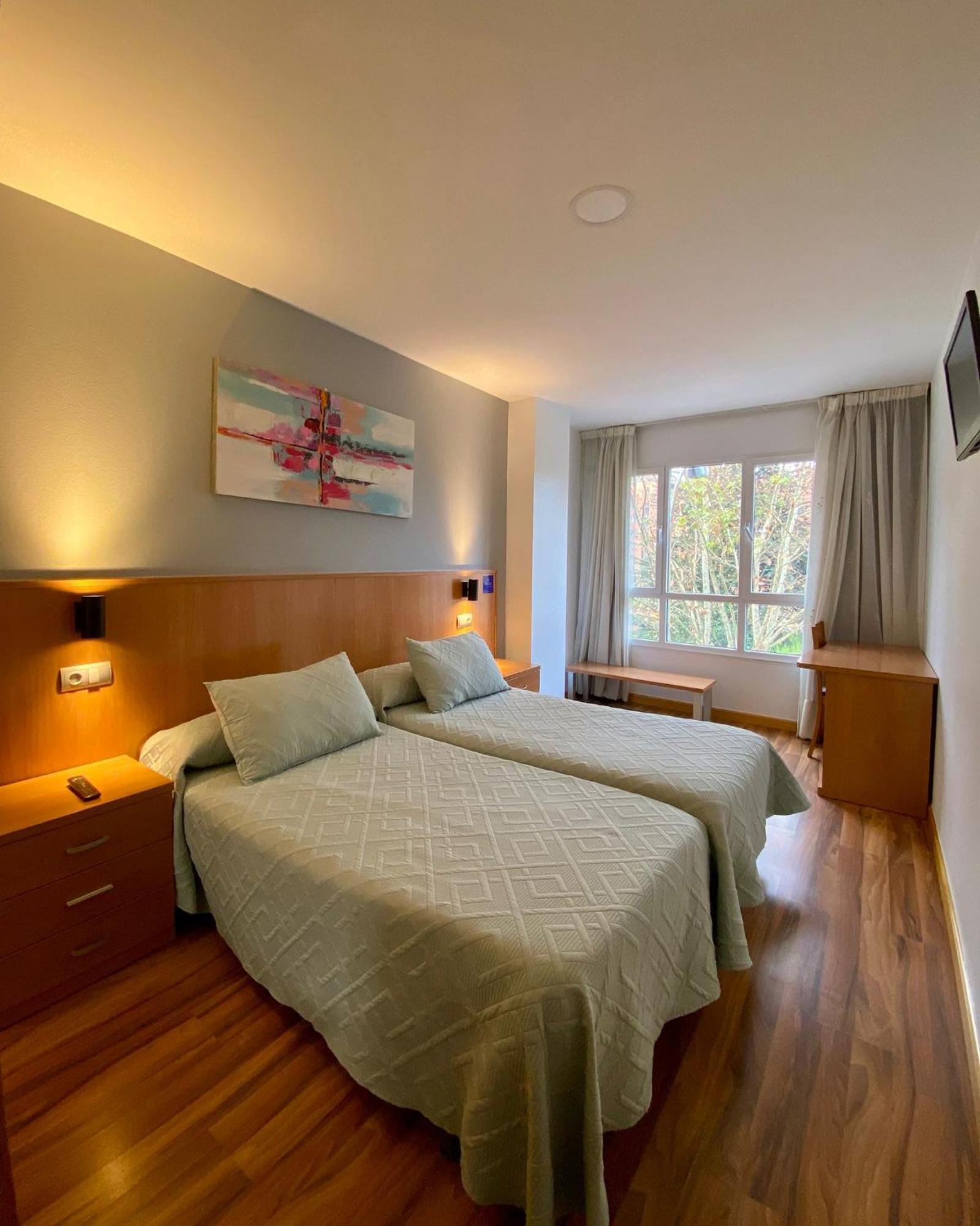 Hostal Rio Selmo Ponferrada Exteriör bild