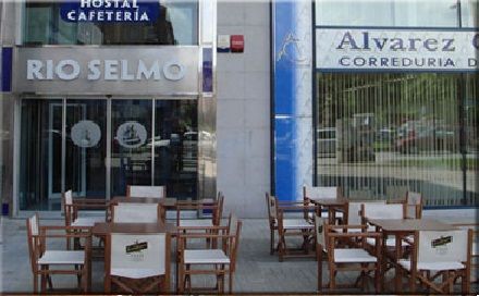 Hostal Rio Selmo Ponferrada Restaurang bild